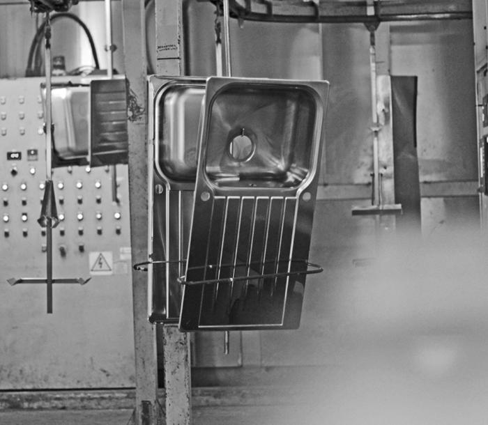 LEISURE SINKS FACTORY IMAGE