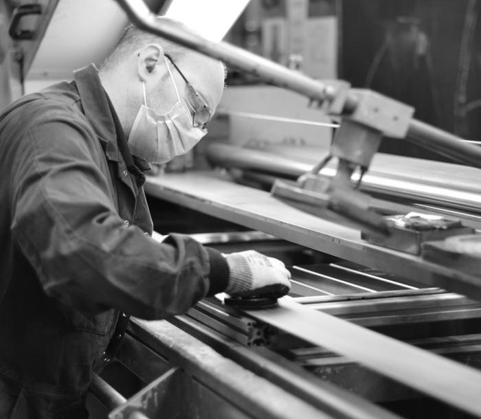 Leisure Sinks Factory 